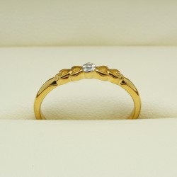 Złoty pierścionek 