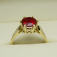 Złoty pierścionek z 8mm rubinową cyrkonią   ROYAL STYLE